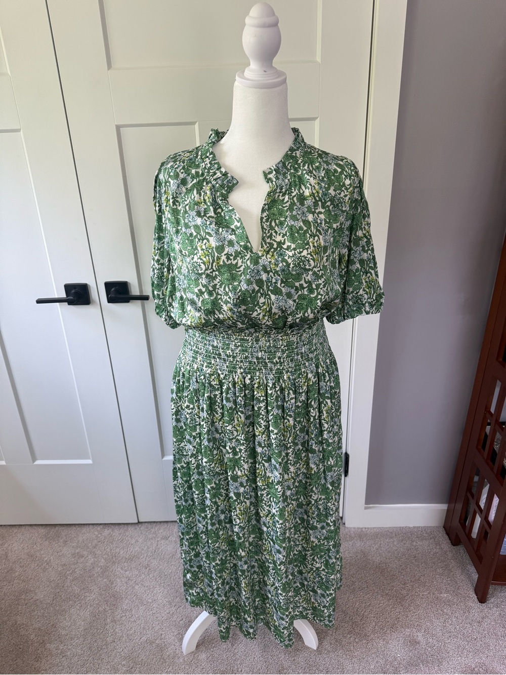 NWOT J Crew Green Floral Smocked-Waist Midi Dress- Size L